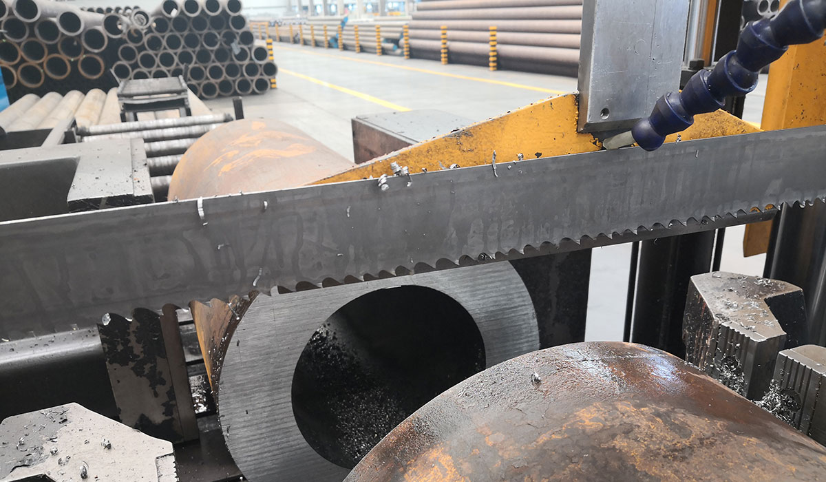 Common saw blades – sawing low-alloy, thick-walled pipes